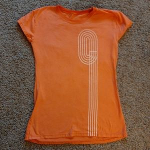 Oiselle Vintage tee